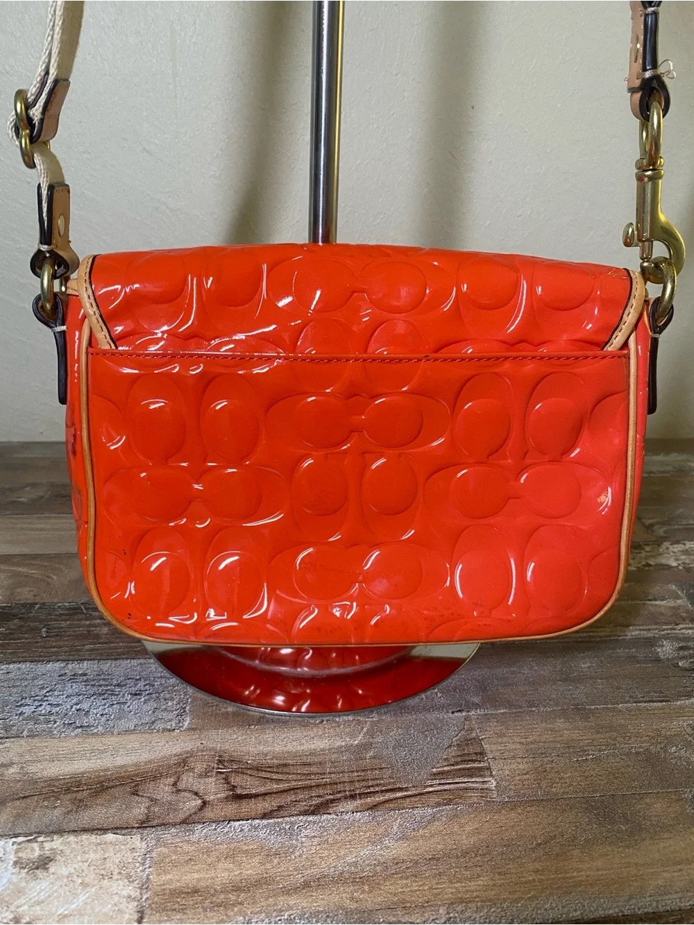Coach Orange Patent Leather Signature Crossbody with Tan Trim - Picture 2 of 13